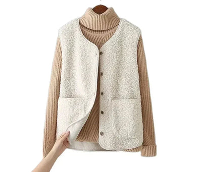 Lucy™ - Classic Cardigan